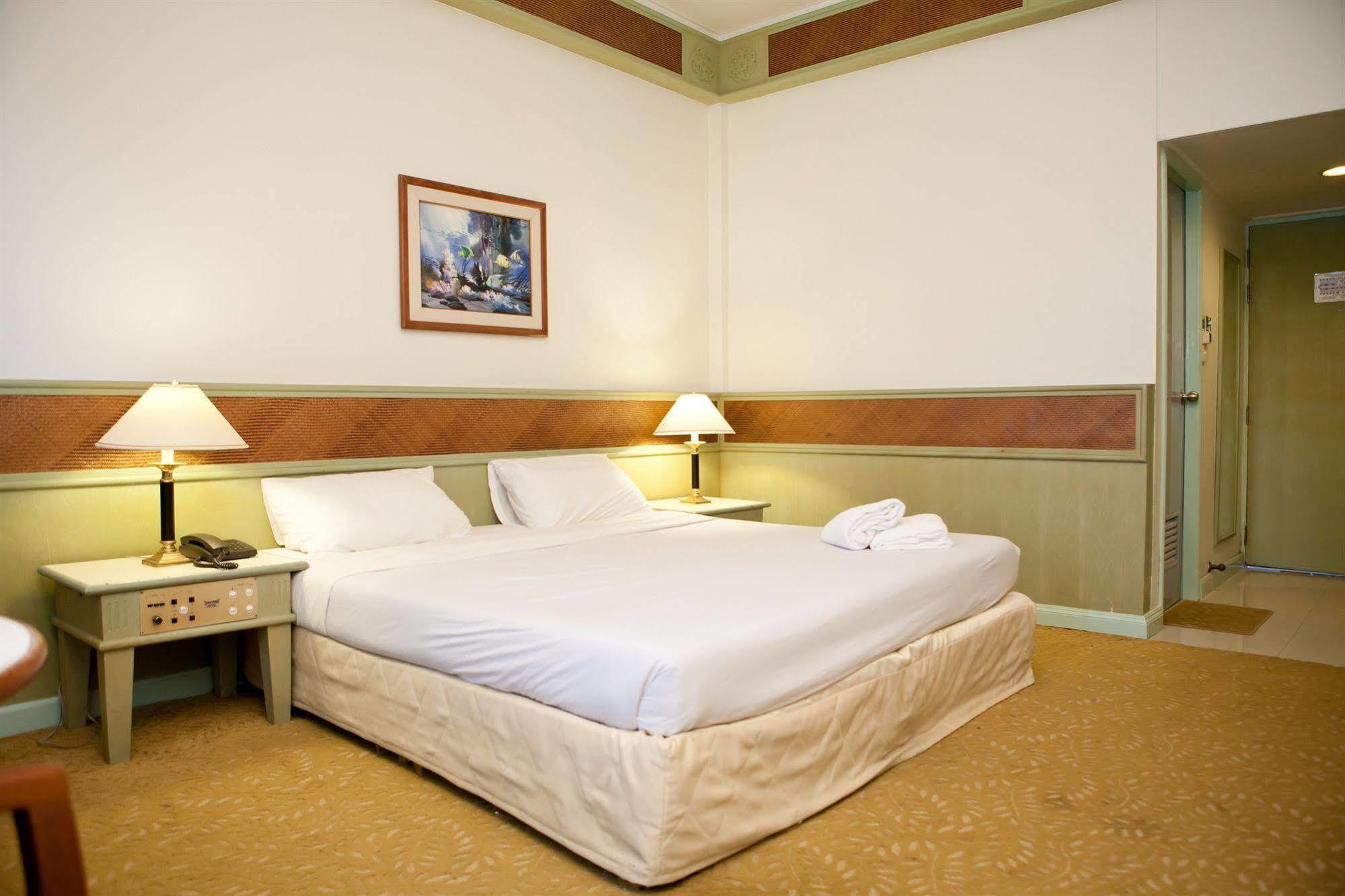 Tanyong Hotel Narathiwat Zewnętrze zdjęcie