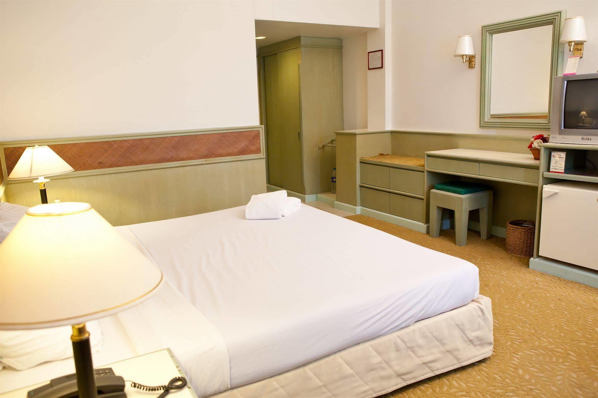Tanyong Hotel Narathiwat Zewnętrze zdjęcie